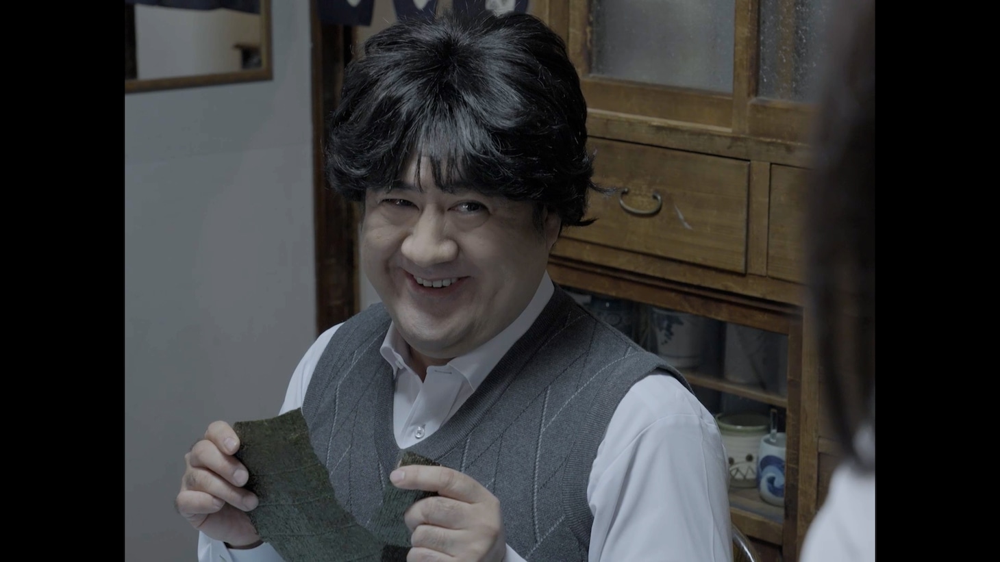 小手伸也