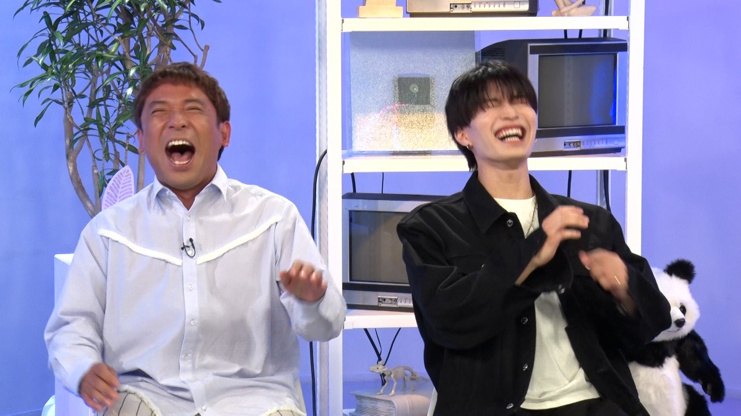 左からアルコ＆ピース酒井、那須雄登