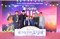 「星つなぎのエリオ」初日舞台挨拶に登壇したマユリカ中谷（左端）