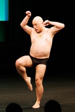 ハリウッドザコシショウ（撮影：二瓶 彩）