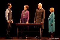 舞台稽古の様子（撮影：渡部孝弘）