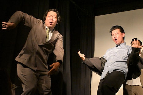 左から牛女しらす、ネコニスズ・ヤマゲン