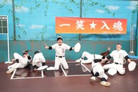 ビリビリの罰を受ける芸人たち