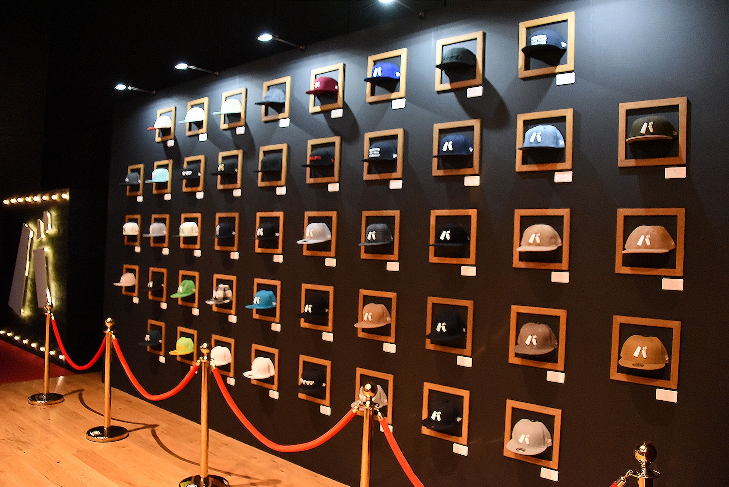 歴代「バ帽」の展示