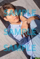 「TVガイドPERSON vol.156」購入特典の入野自由の生写真