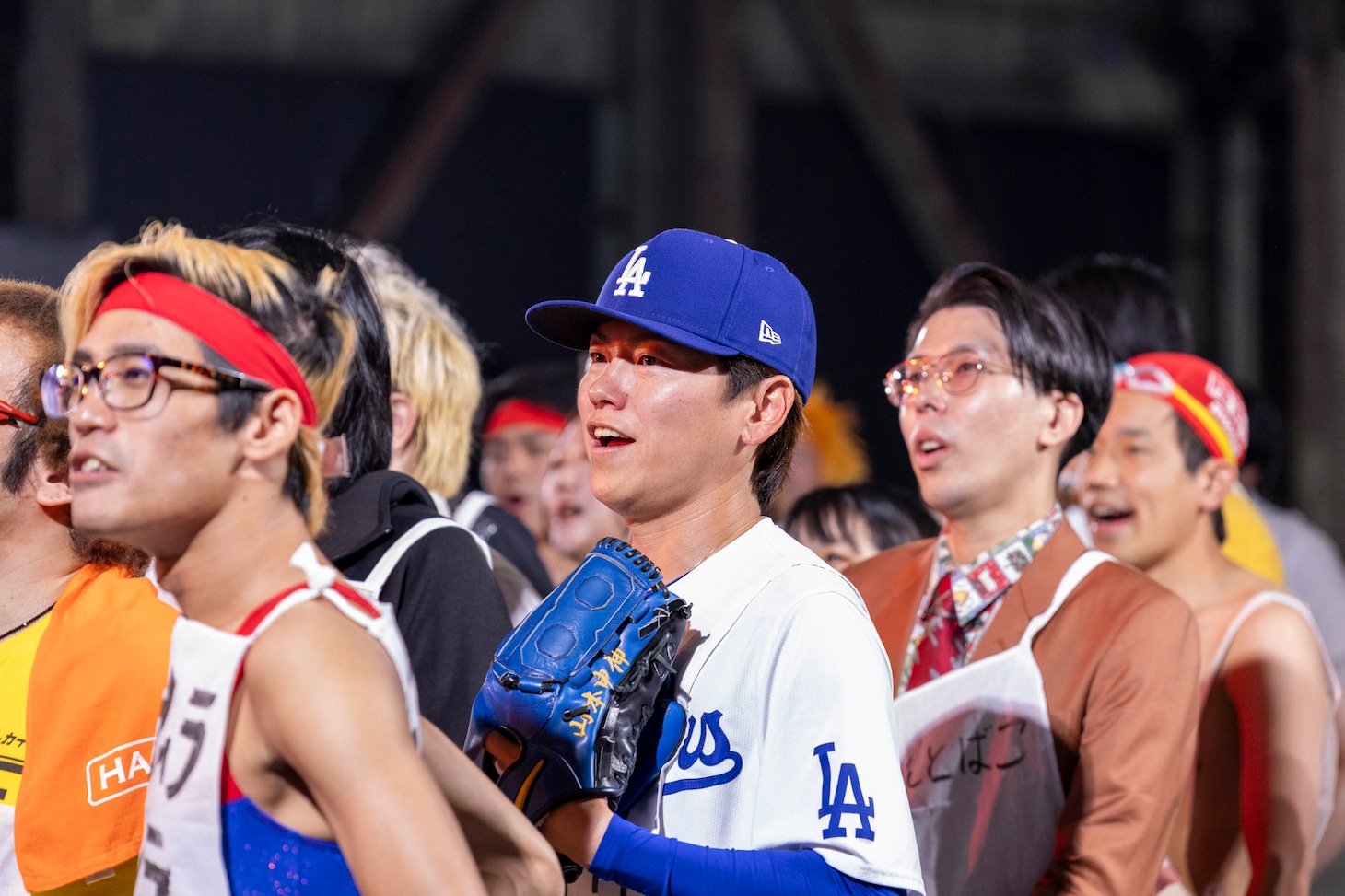 集結したアングラ芸人たち