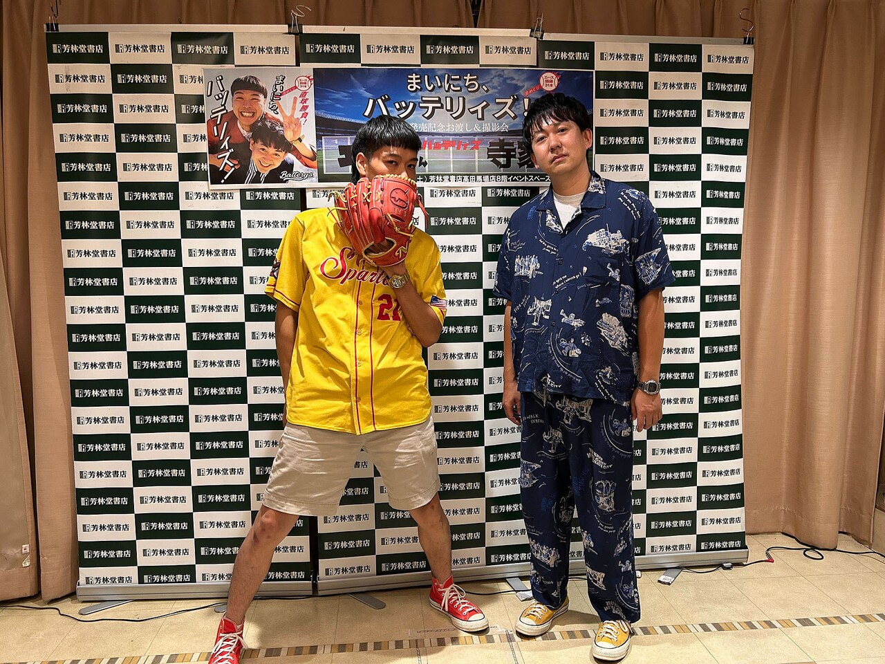 霜降り明星×Kurry×JOURNAL STANDARD コラボTシャツ JOURNAL STANDARD × 霜降り明星 コラボ Tシャツ M - メルカリ