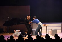 話がこじれ、肉体戦士ギガを刺してしまう江里子