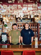 BIG KNOTとオリオンビール株式会社のコラボアイテムのビジュアルのモデルを務めるありんくりん