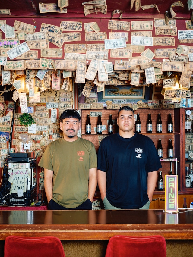 BIG KNOTとオリオンビール株式会社のコラボアイテムのビジュアルのモデルを務めるありんくりん