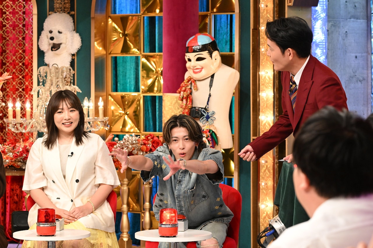 「千鳥かまいたちゴールデンアワー」収録の様子。真ん中が末澤誠也。©日本テレビ