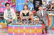 「アメトーーク！」より左から土田晃之、内田理央、蛍原徹