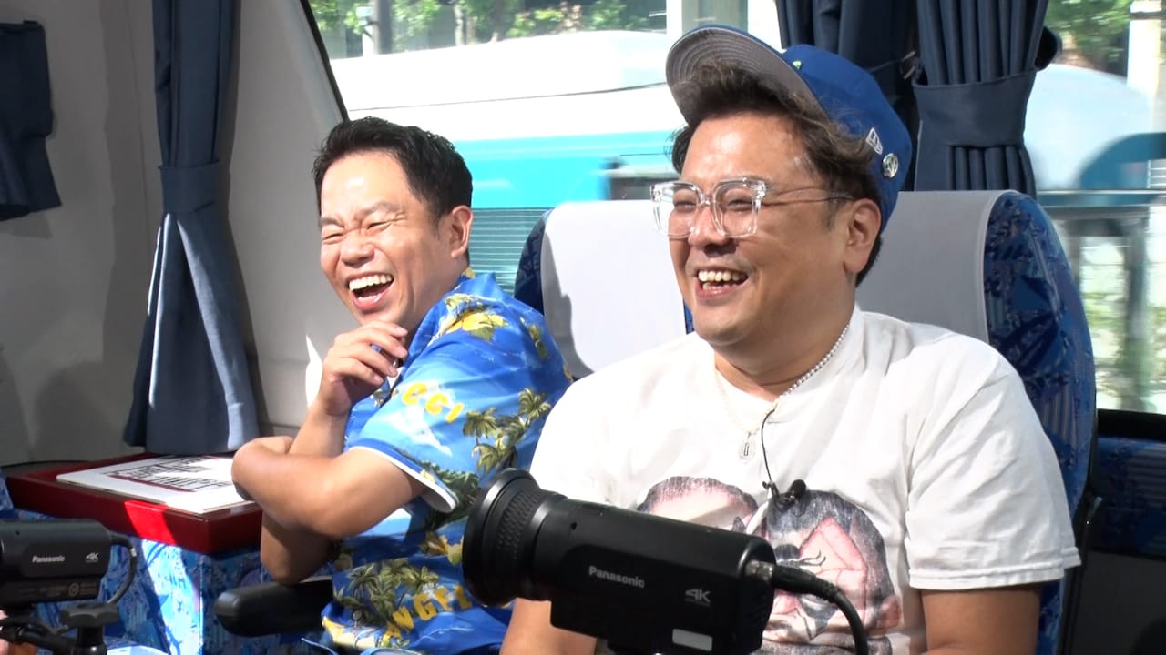 左からダイアン津田、とろサーモン久保田