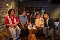 左から、ニューヨーク、爆笑問題