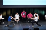 ナイチンゲールダンス・ヤスとさや香・新山がかめはめ波を打ち合う
