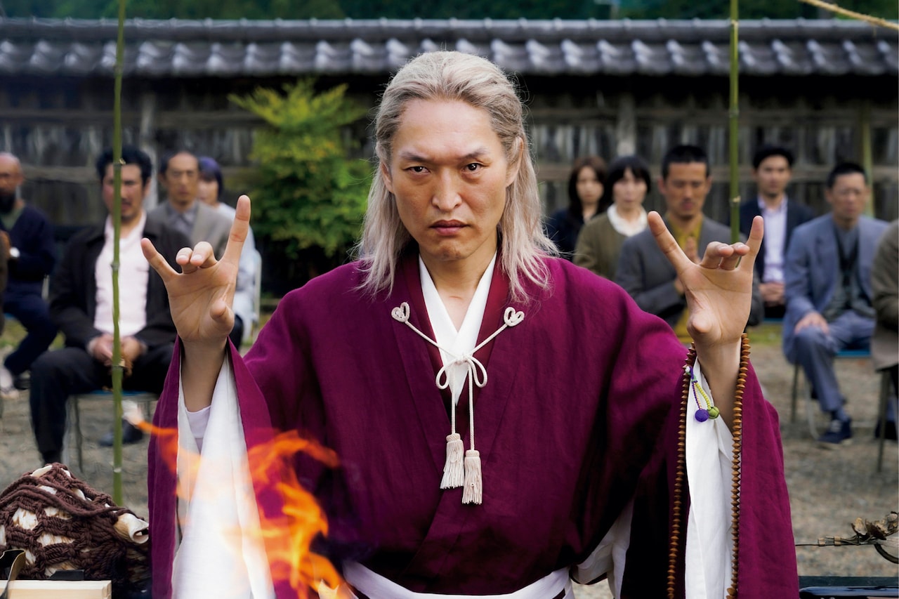 千原ジュニアが豊田利晃の監督映画「次元を超える」で“危険な宗教家”を演じる