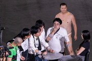 「5人6脚 障害物競走」に挑む挑戦者たち