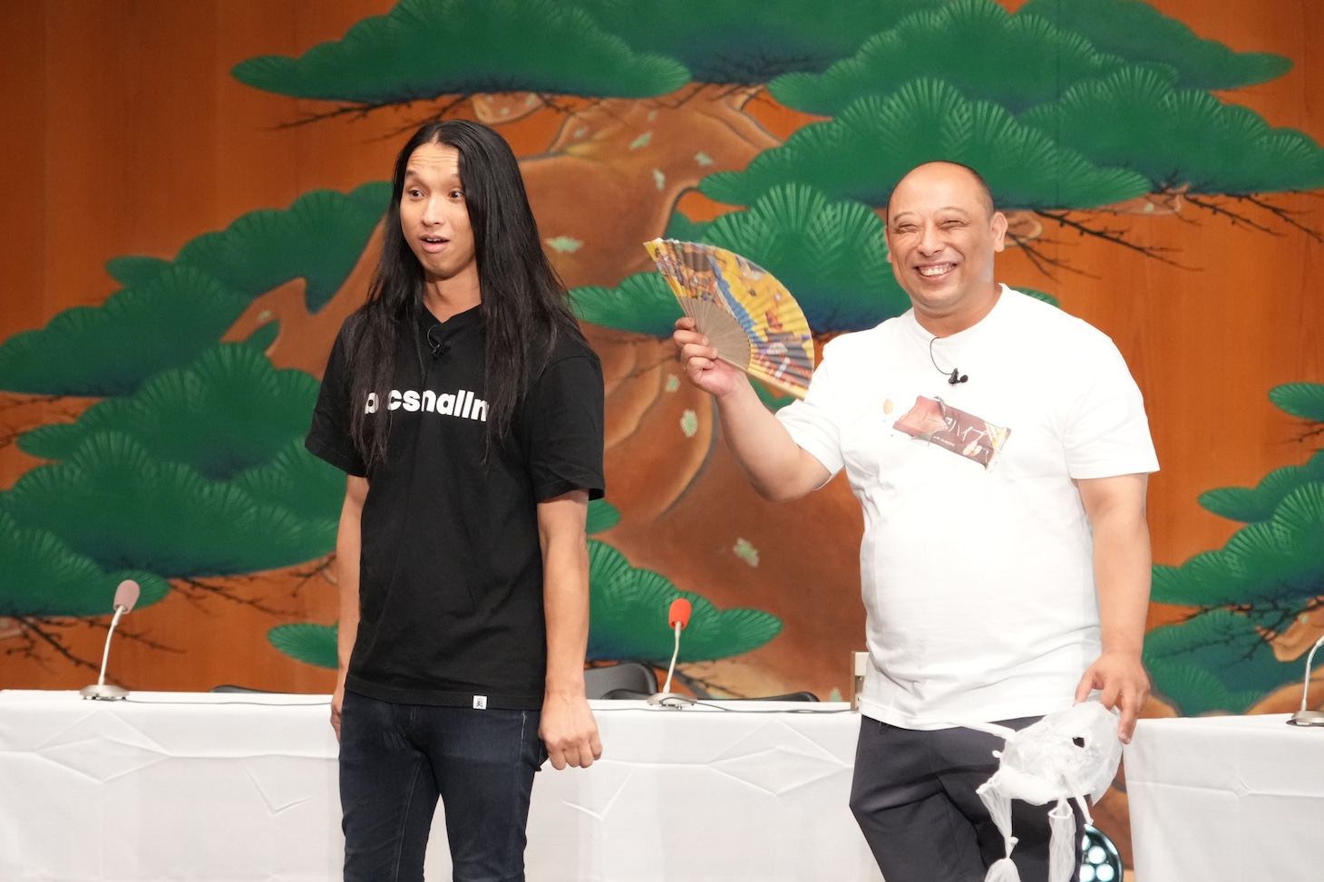 「オールナイトニッポンPODCAST トム・ブラウンのニッポン放送圧縮計画」の番組イベントに出演したトム・ブラウン