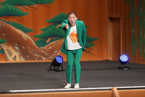 “完全復活”した、どんぐりたけし