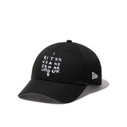 ニューエラと明石家さんまのコラボレーションモデルのイメージ