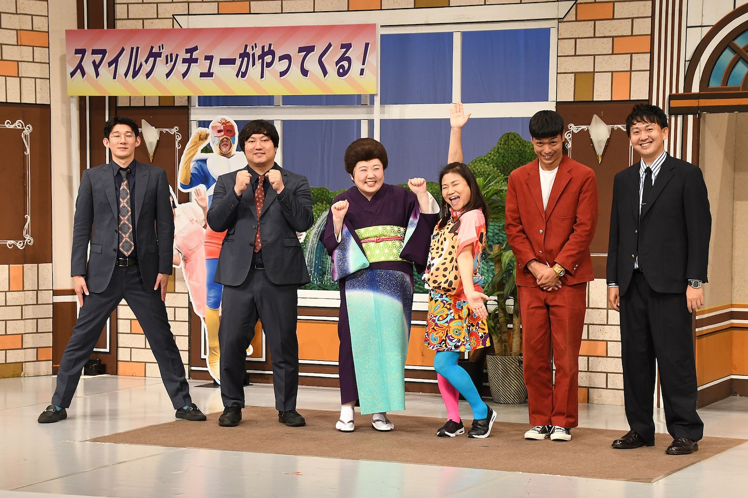 左からロングコートダディ、酒井藍、島田珠代、バッテリィズ