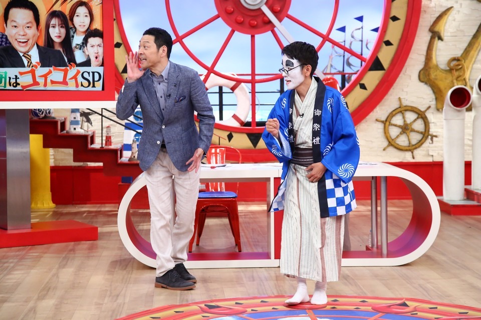 左から東野幸治、女と男・市川