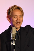 ワーキャーOKの芸人アイドルプロジェクト始動、プロデューサー兼リーダーは黒帯てらうち