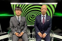 左からバカリズム、バイきんぐ小峠