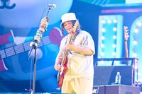 サンボマスターによるパフォーマンス