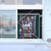 「MXグランプリ~異端芸人決定戦~」が根室駅、稚内駅、那覇空港駅、赤嶺駅を広告ジャック