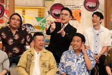 前列左から、ケンドーコバヤシ、見取り図・盛山、後列左から、ビスケットブラザーズ原田、ガクテンソク奥田、ロングコートダディ堂前