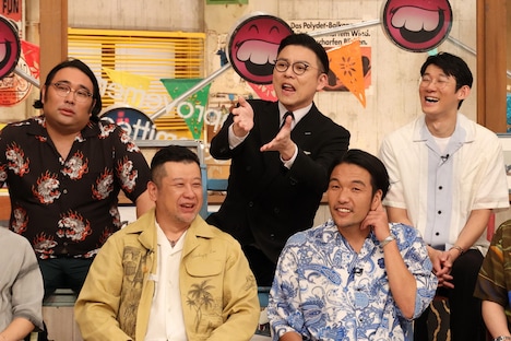 前列左から、ケンドーコバヤシ、見取り図・盛山、後列左から、ビスケットブラザーズ原田、ガクテンソク奥田、ロングコートダディ堂前