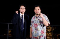 「令和ロマン ドローンショー」を行った令和ロマン