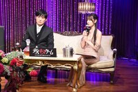 左から劇団ひとり、八木奈々