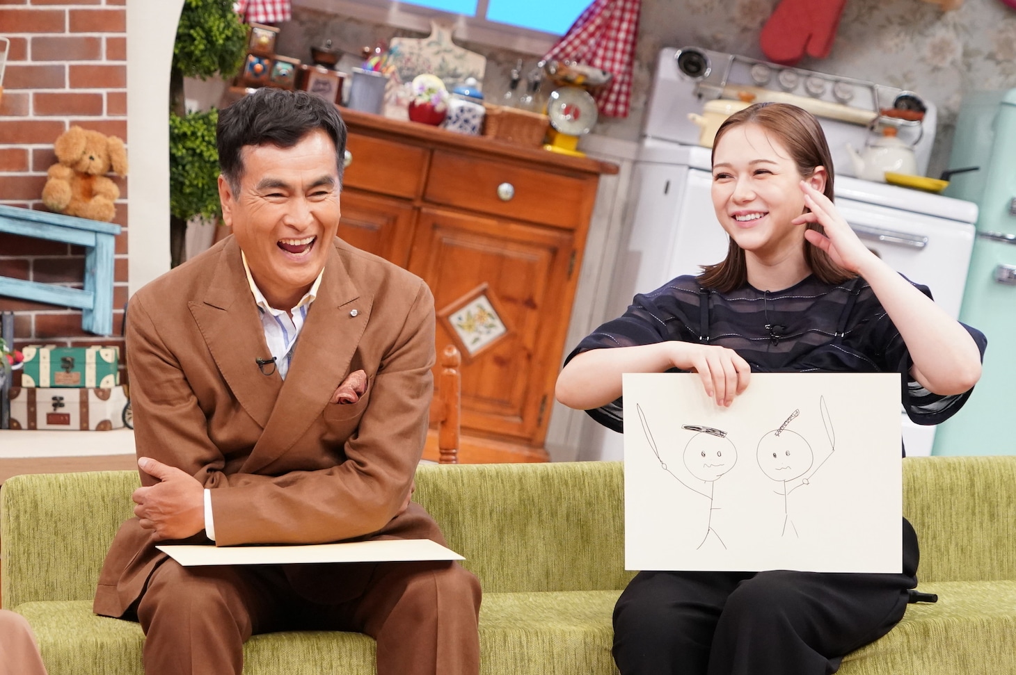 左から石原良純、村重杏奈