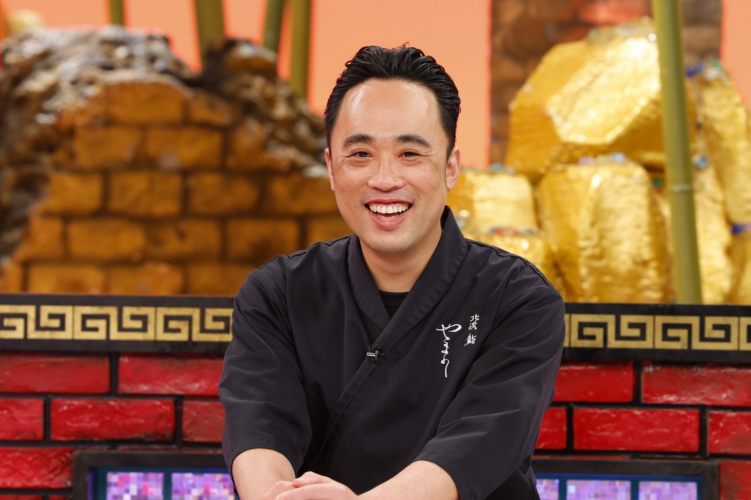 山野晃一氏
