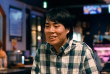 令和ロマンくるま演じる奥山譲