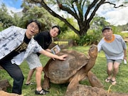 「有吉の夏休み2025 密着77時間in Hawaii」より