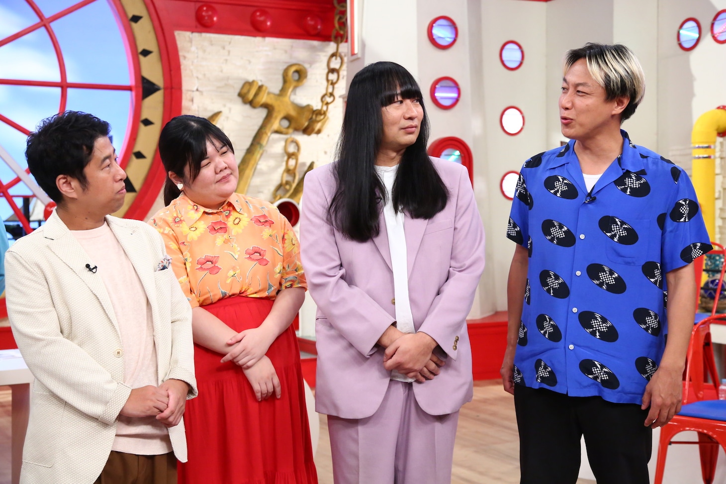 左からウエストランド井口、ぼる塾あんり、ネコニスズ舘野、お見送り芸人しんいち