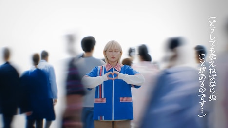 念力の習得に励むラランド・サーヤ