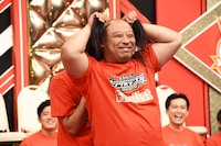 「朝日奈央です！」とトム・ブラウンみちお