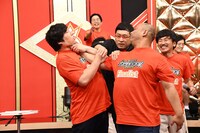 ロングコートダディ兎の首を狙いにいくトム・ブラウンみちお