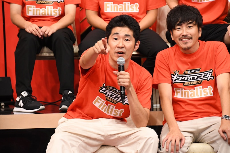 ライバルを聞かれ、「お前だエディ・マーフィ!」と宣戦布告するしずる池田