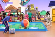 「火曜は全力！華大さんと千鳥くん」のワンシーン