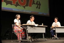 左からファーストサマーウイカ、ヤーレンズ