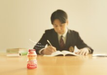 ニューヨークを起用したヤクルトの広告