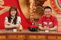 左から渋谷凪咲、かまいたち山内