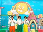 左から、令和ロマン・ケムリ、二階堂高嗣、猪俣周杜