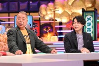 左から出川哲朗、伊沢拓司