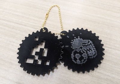 アクリルキーホルダー「ビールとサッカー/焚き火」セット1500円